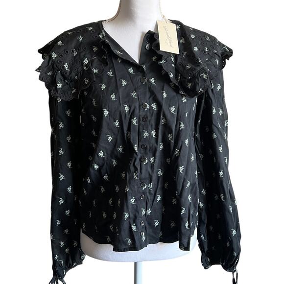 Universal Thread Tops - Universal Thread Women's Charcoal Embroidered Button-Down Shirt - Medium - NWT